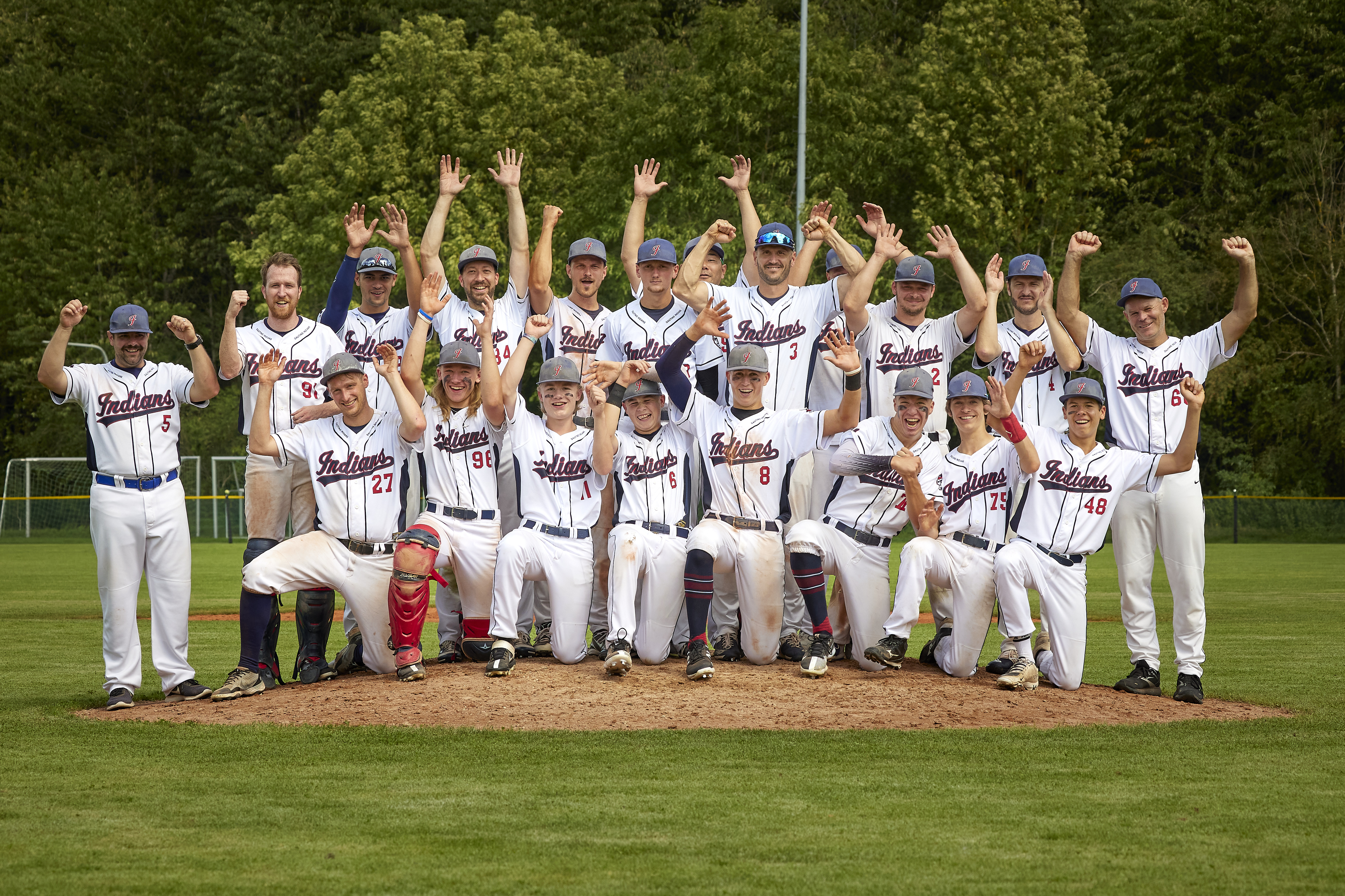 Indians ziehen ins Playoff-Halbfinale ein